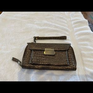 Matte gold and black wristlet